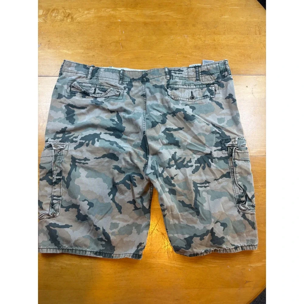Levi Strauss Mens Camo Cargo Shorts Green Brown Cotton Twill Size 40 Camouflage
